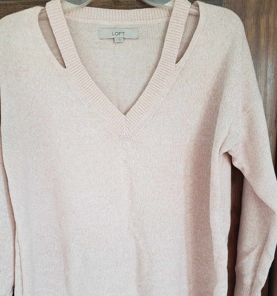 LOFT M Sweater